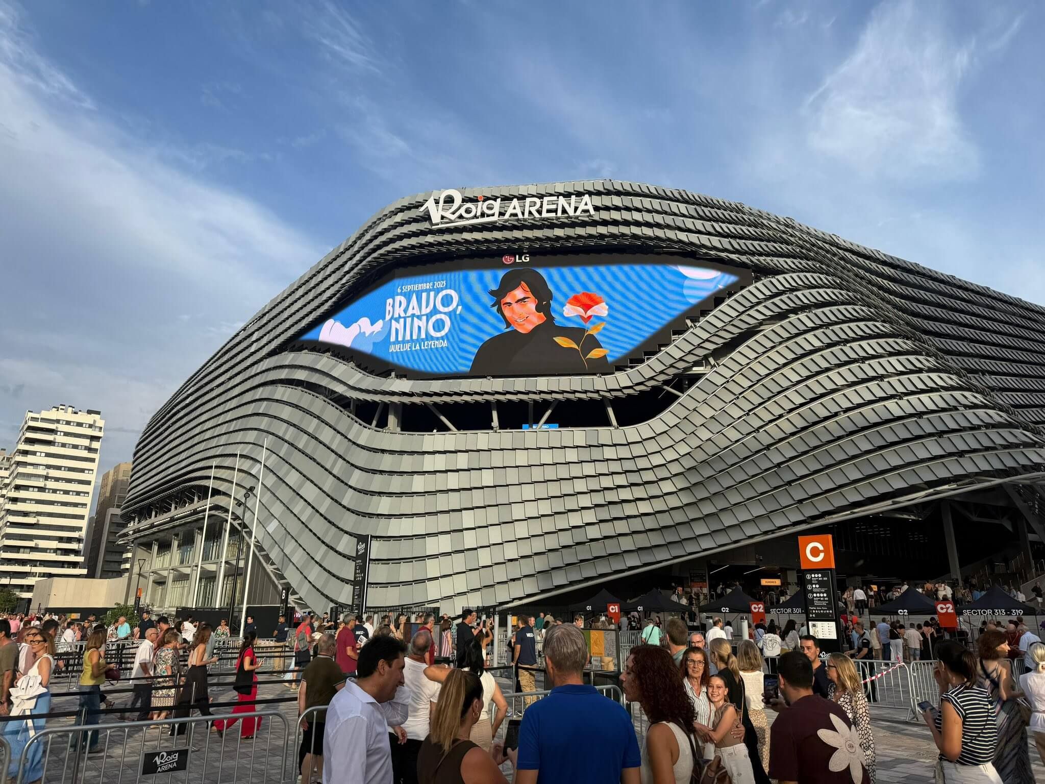  Inauguración del Roig Arena