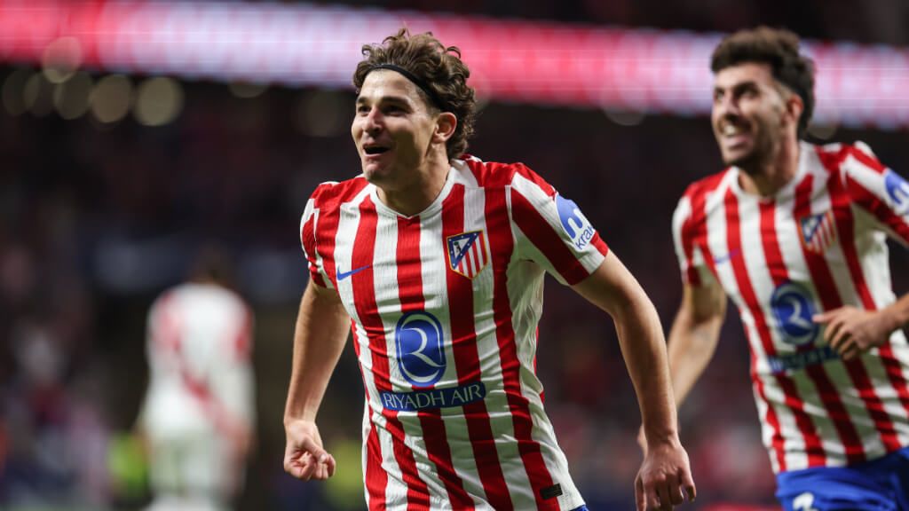  Julián Álvarez celebrando uno de sus goles (Europa Press)