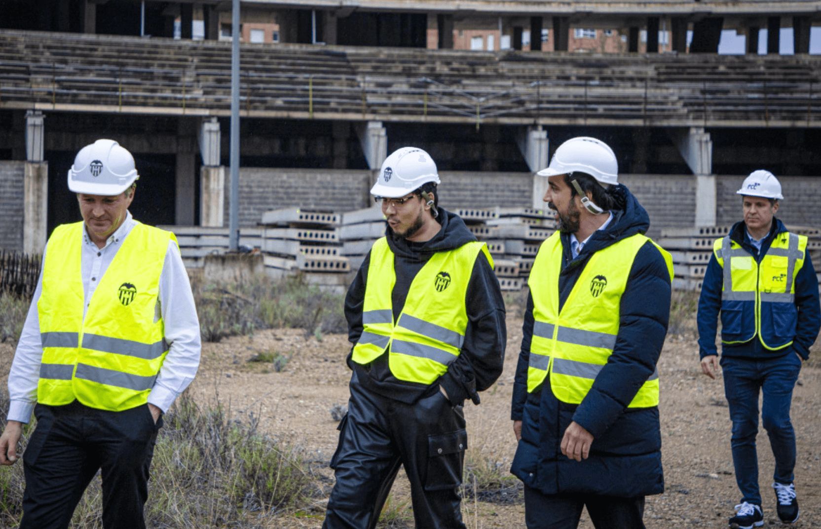 Kiat Lim el que visita el Nou Mestalla