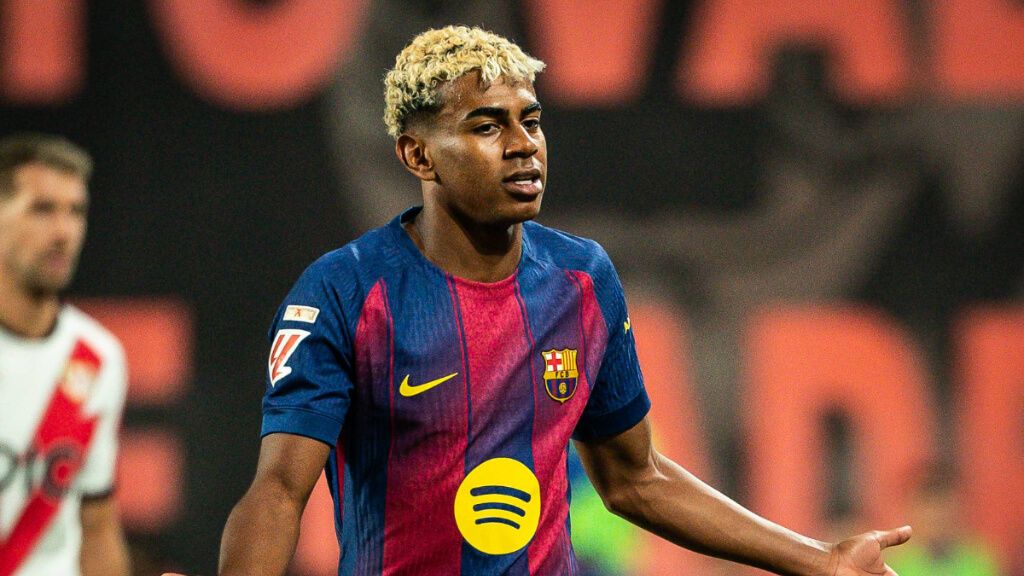 Lamine Yamal durante un partido del FC Barcelona (Fuente: Cordon Press)