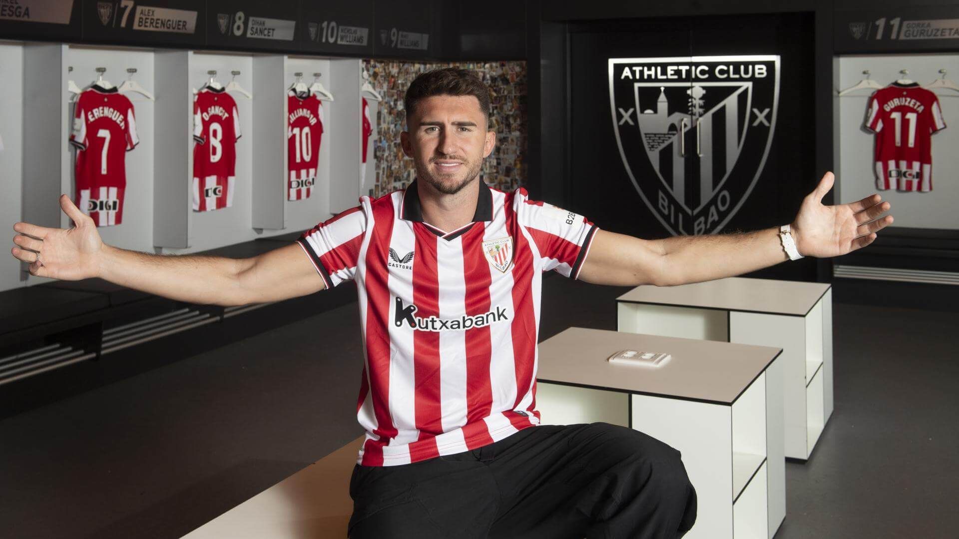 Aymeric Laporte, en el vestuario de San Mamés.