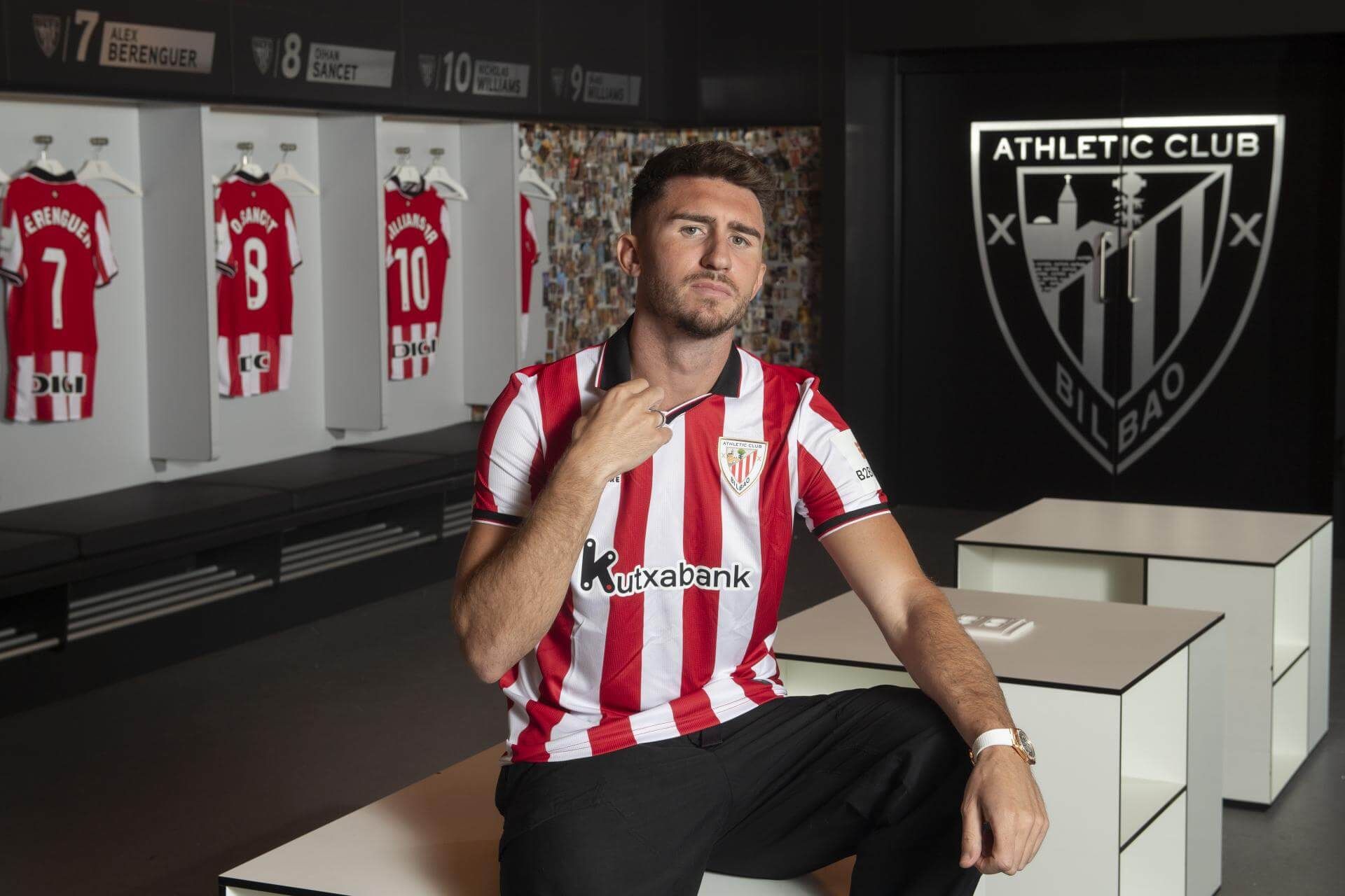  Aymeric Laporte, en el vestuario de San Mamés.