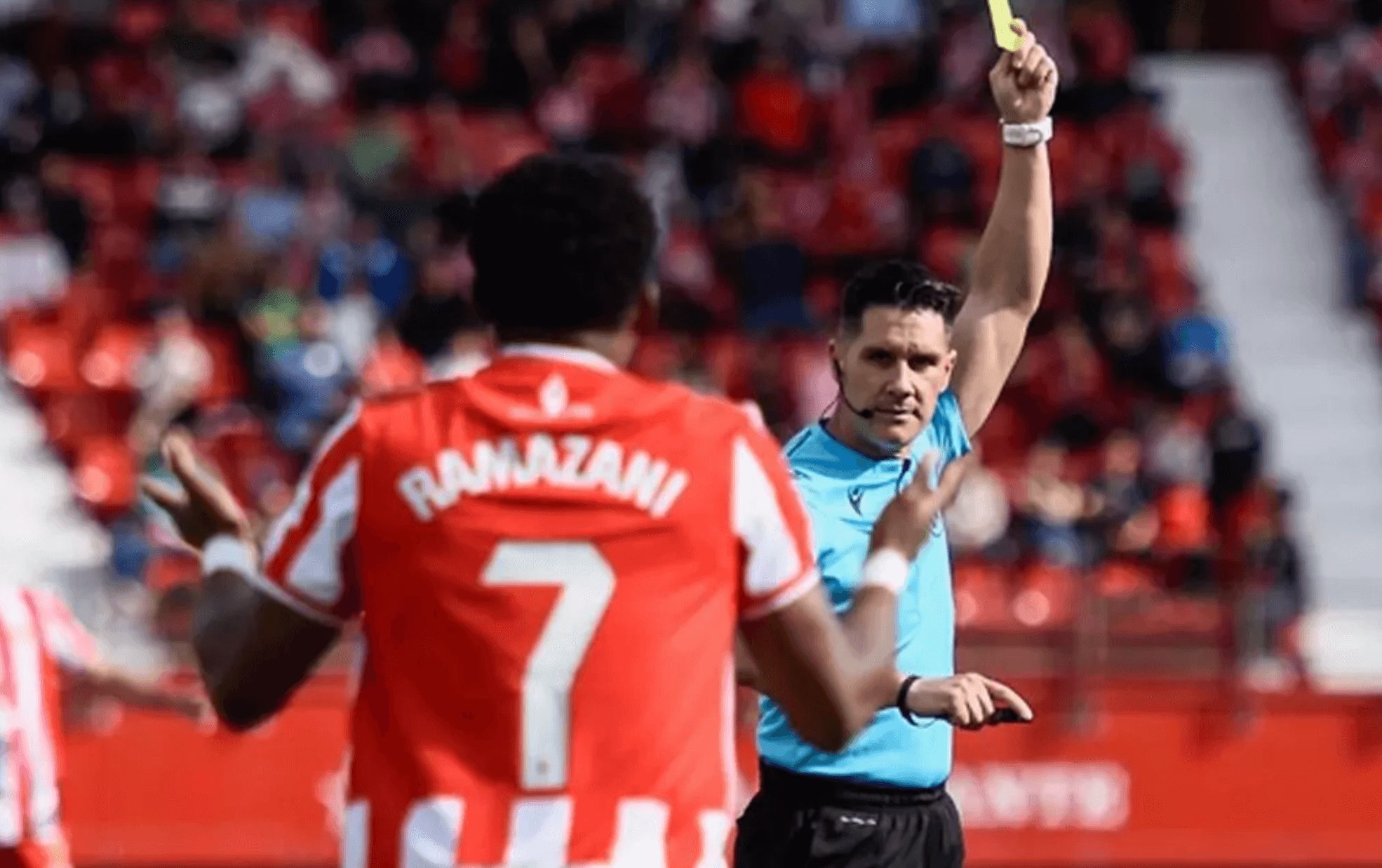  Largie Ramazani, amonestado