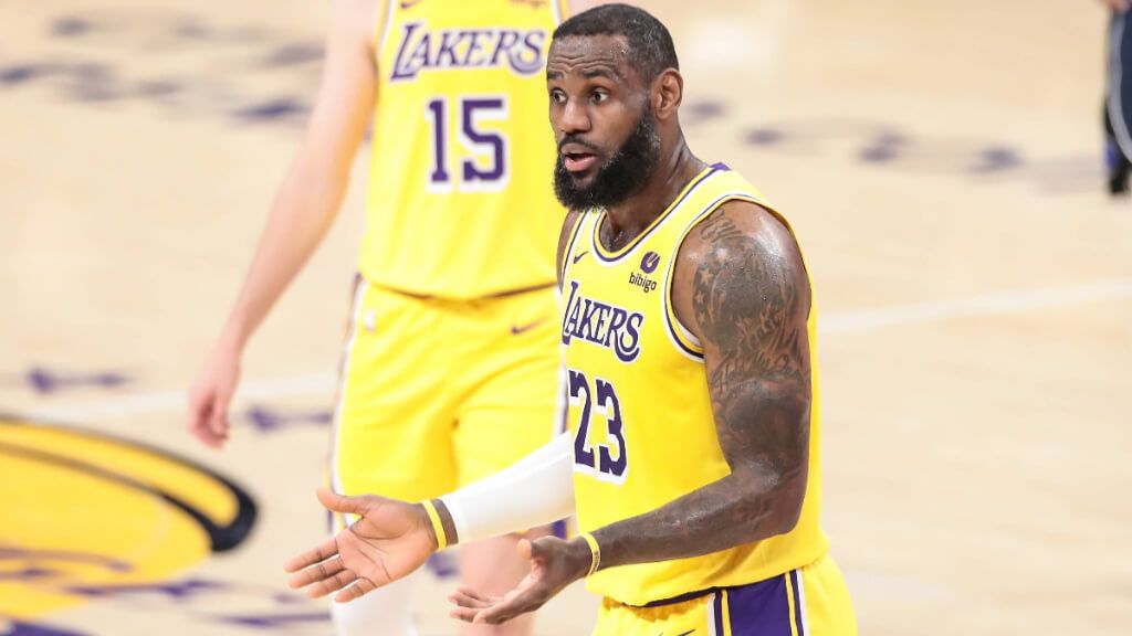  LeBron James en el partido contra los Mavericks (Fuente: Cordon Press).