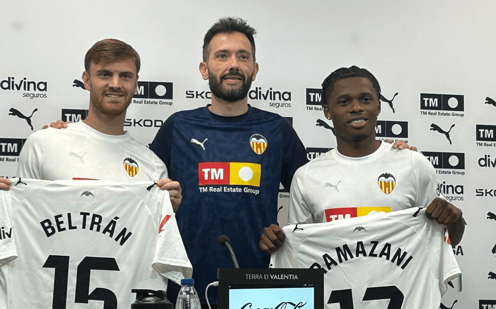  Lucas Beltrán y Largie Ramazani en su presentación