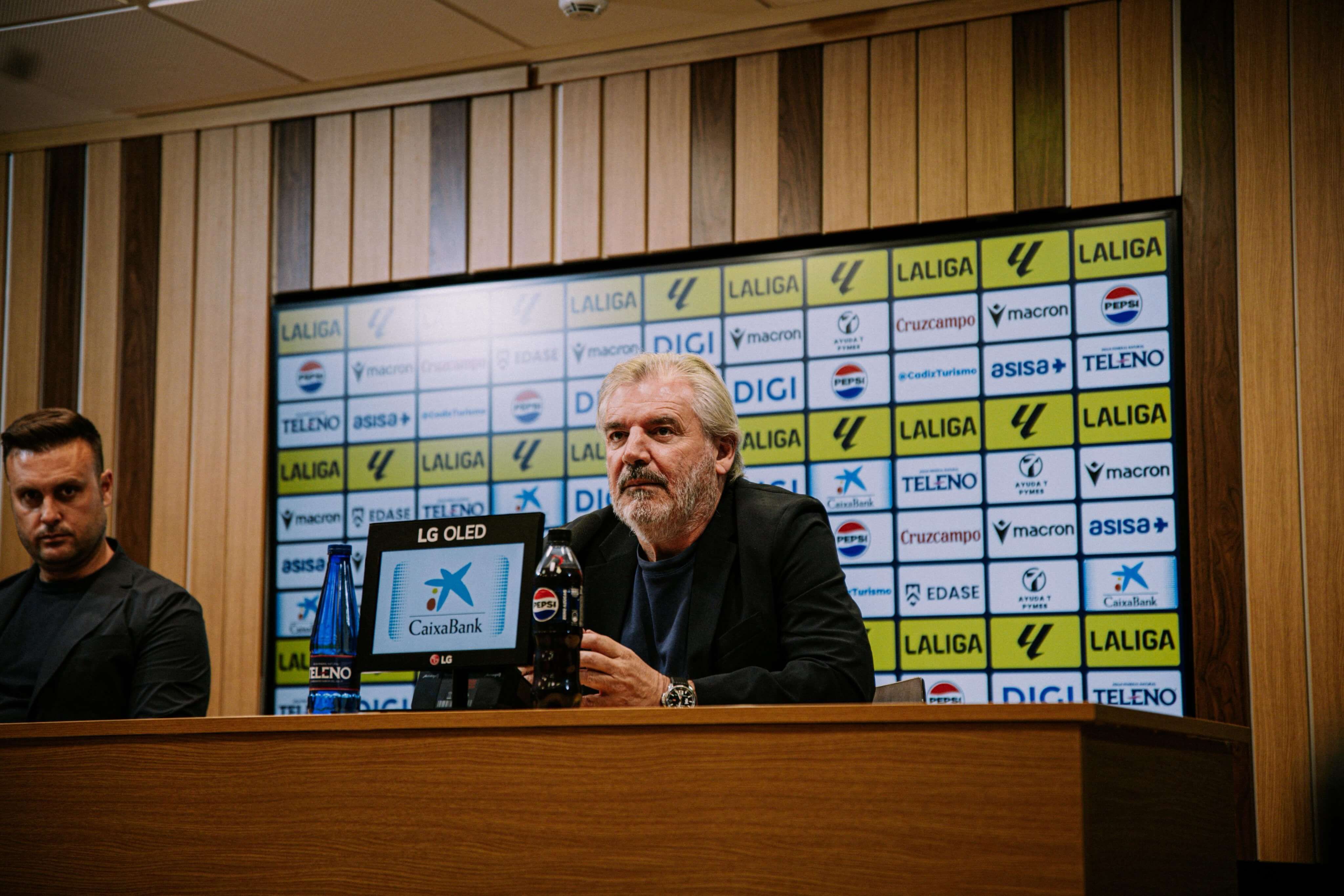 Manuel Vizcaíno, en rueda de prensa (Foto: CCF).
