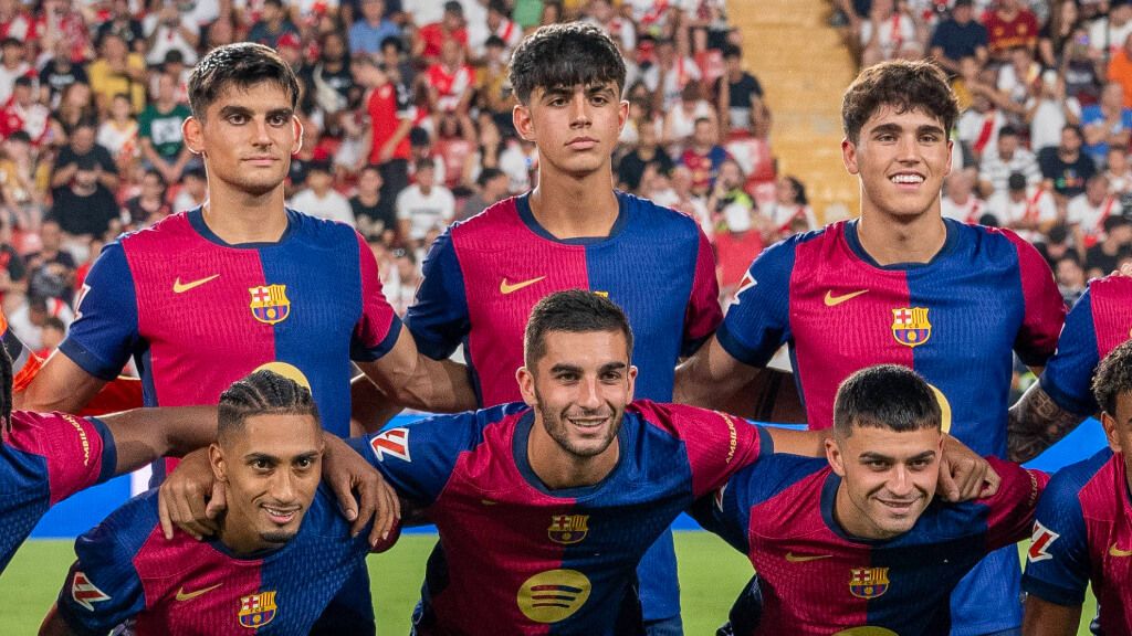 Los chicos de La Masía, en un partido del FC Barcelona (Cordon Press)