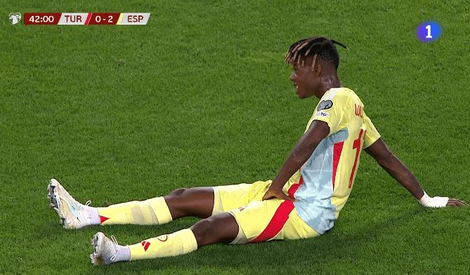  Nico Williams, lesionado en el Turquía-España.