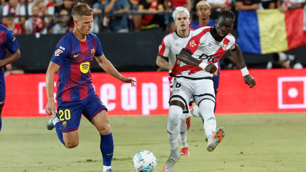 Dani Olmo y Pathé Ciss en el Rayo Vallecano - Barcelona (Fuente: EFE)