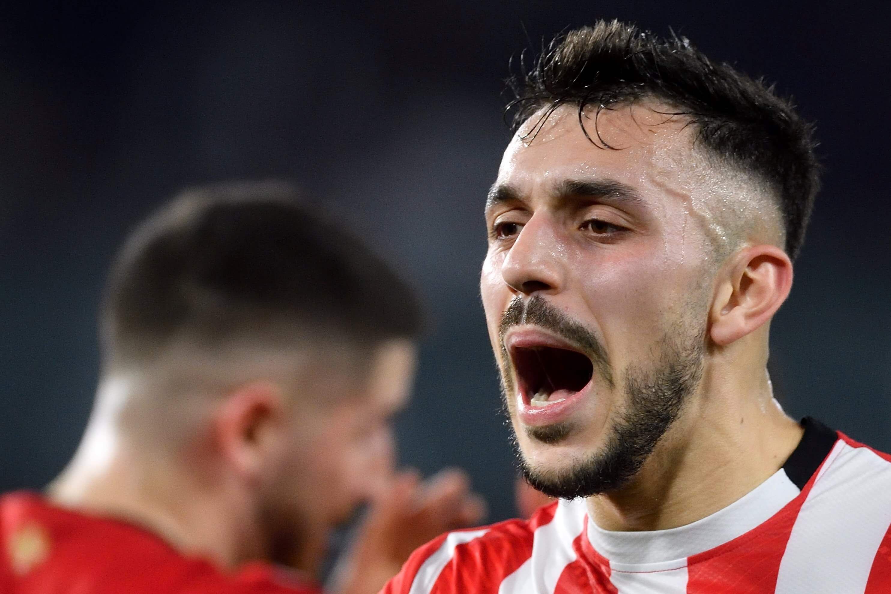  Festejo de Aitor Paredes por su gol ante el Betis en La Cartuja.