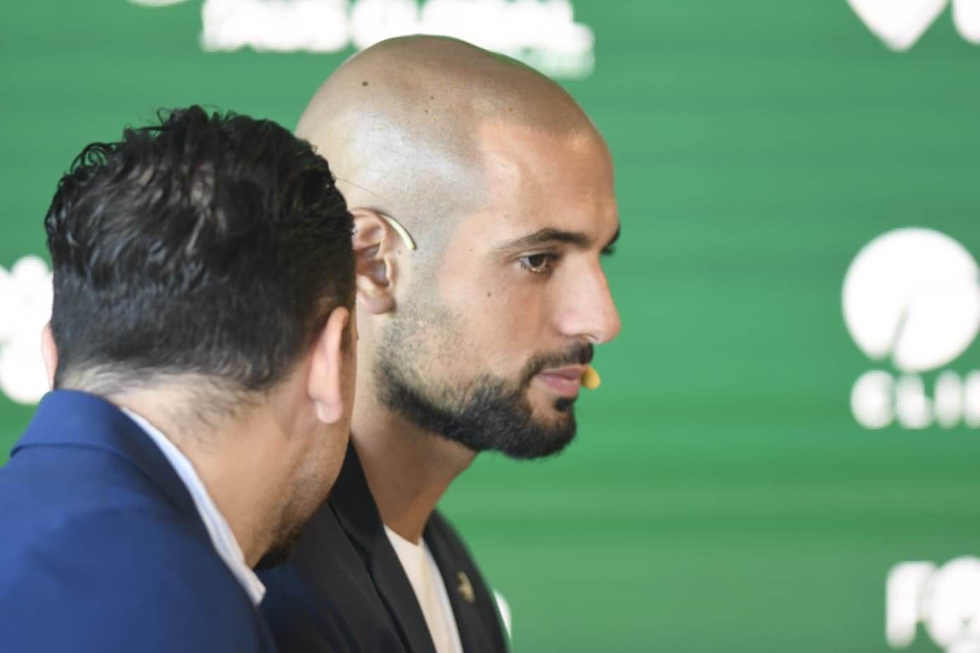  Amrabat, en su presentación con el Betis.