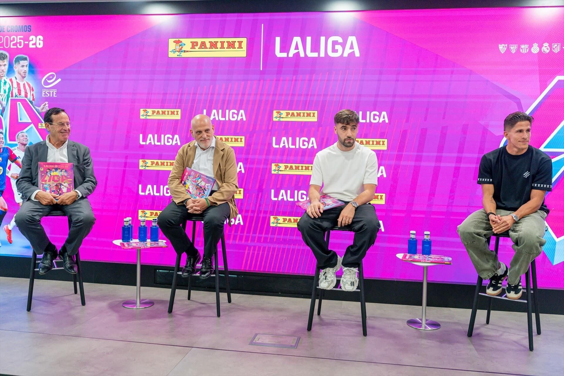 Lluís Torrent, Javier Tebas, Unai López y Giuliano Simeone, en el acto de LALIGA y Panini.