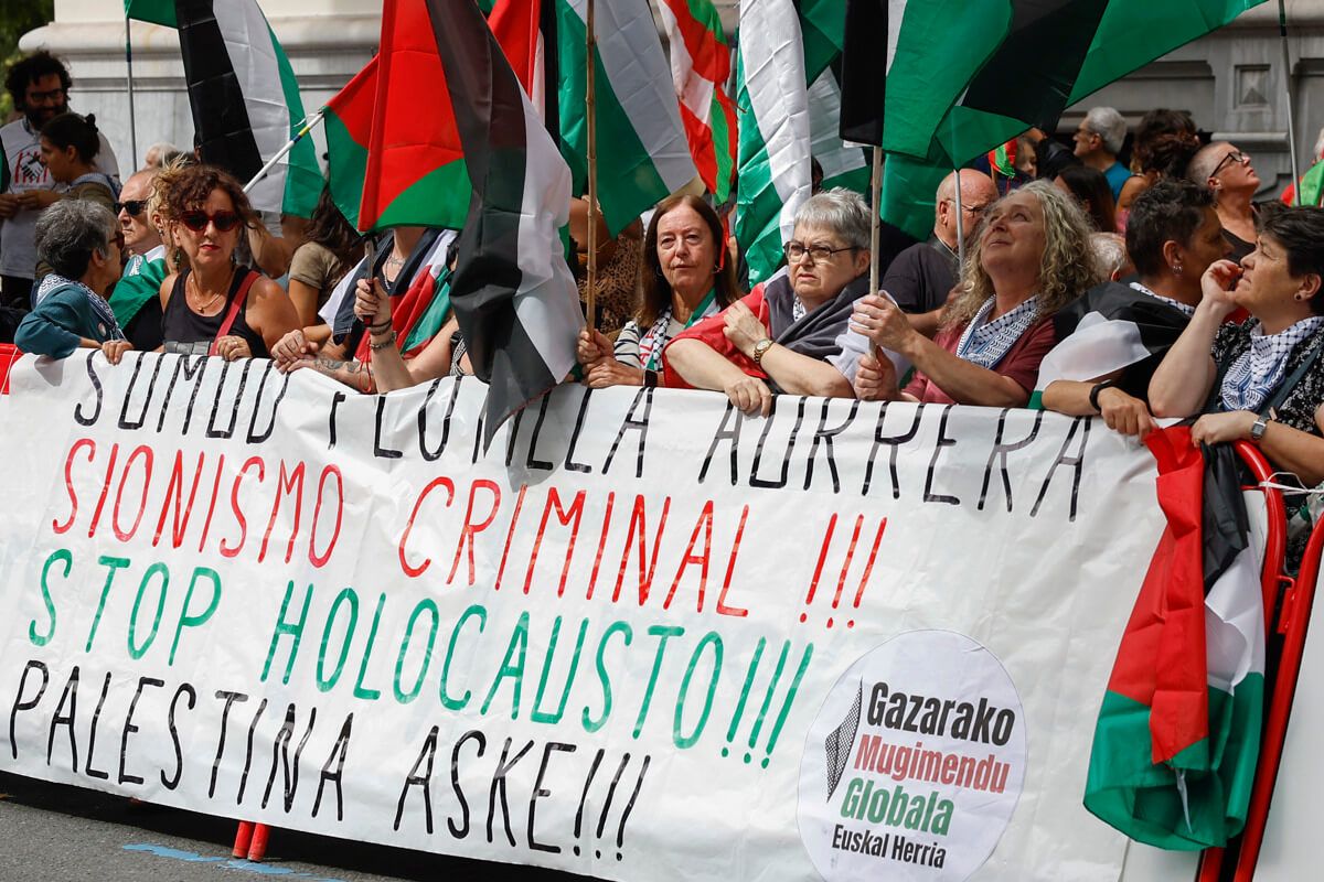  Protesta propalestina en La Vuelta a España 2025.