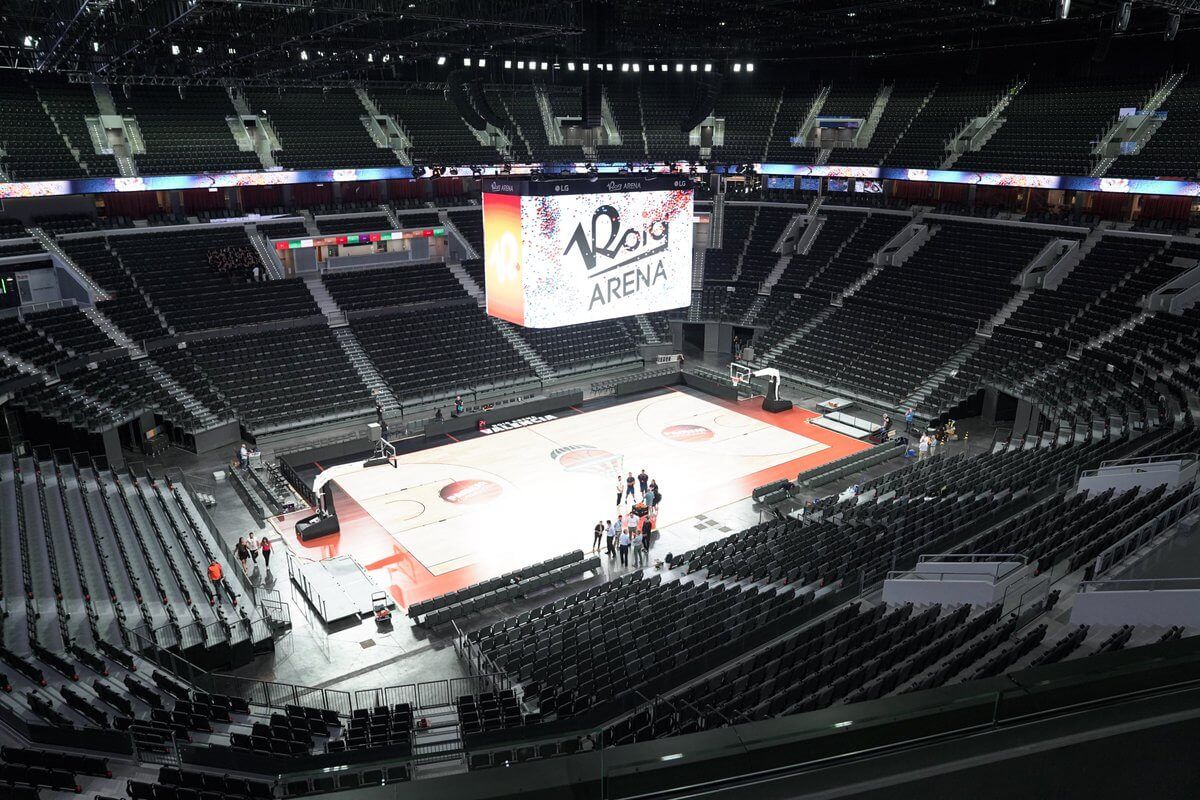  Roig Arena esperando al Valencia Basket