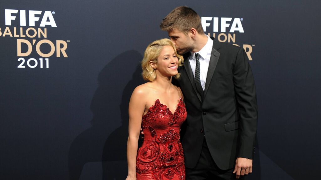 Shakira y Piqué en la alfombra roja del Balón de Oro de 2011 (Cordon Press)