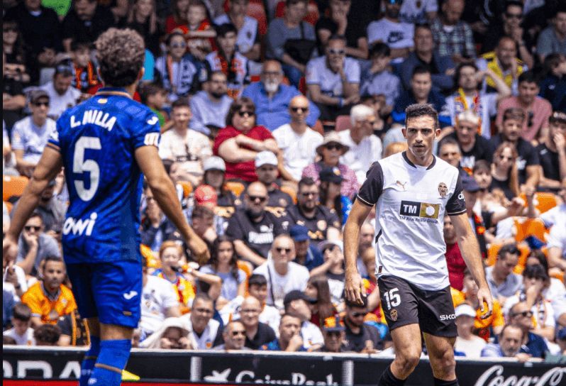  César Tárrega en el Valencia-Getafe de la temporada pasada