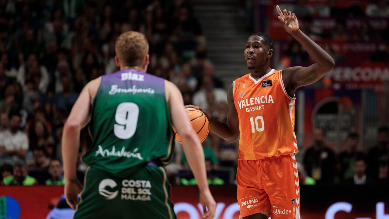 Unicaja Málaga vs Valencia Basket en la Supercopa
