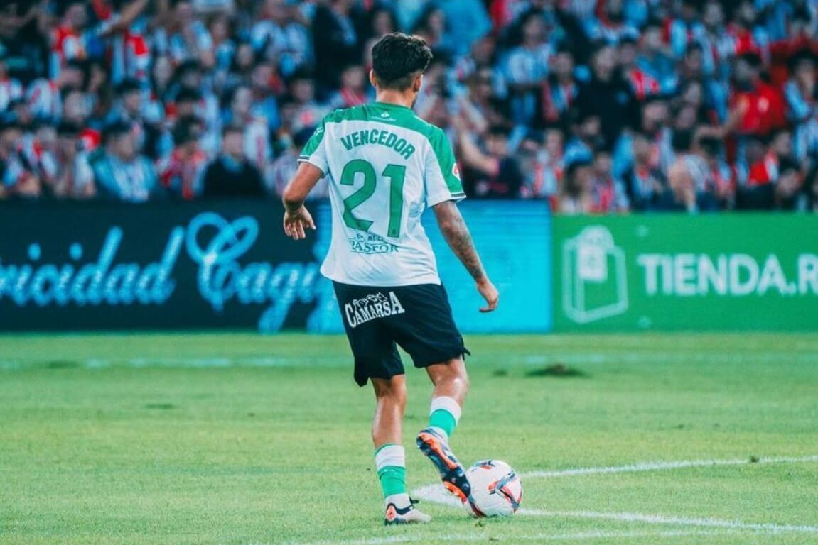  El bilbaíno Unai Vencedor, cedido por el Athletic Club en el Racing de Santander.