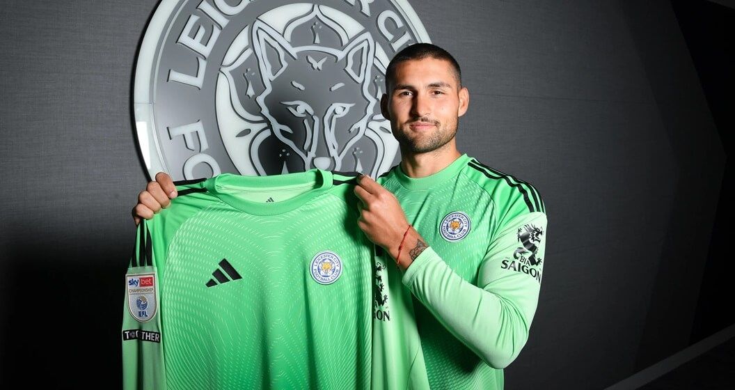 Fran Vieites ficha por el Leicester City.