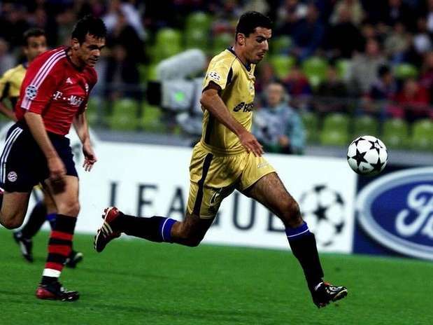 Roy Makaay, durante el Bayern-Dépor.