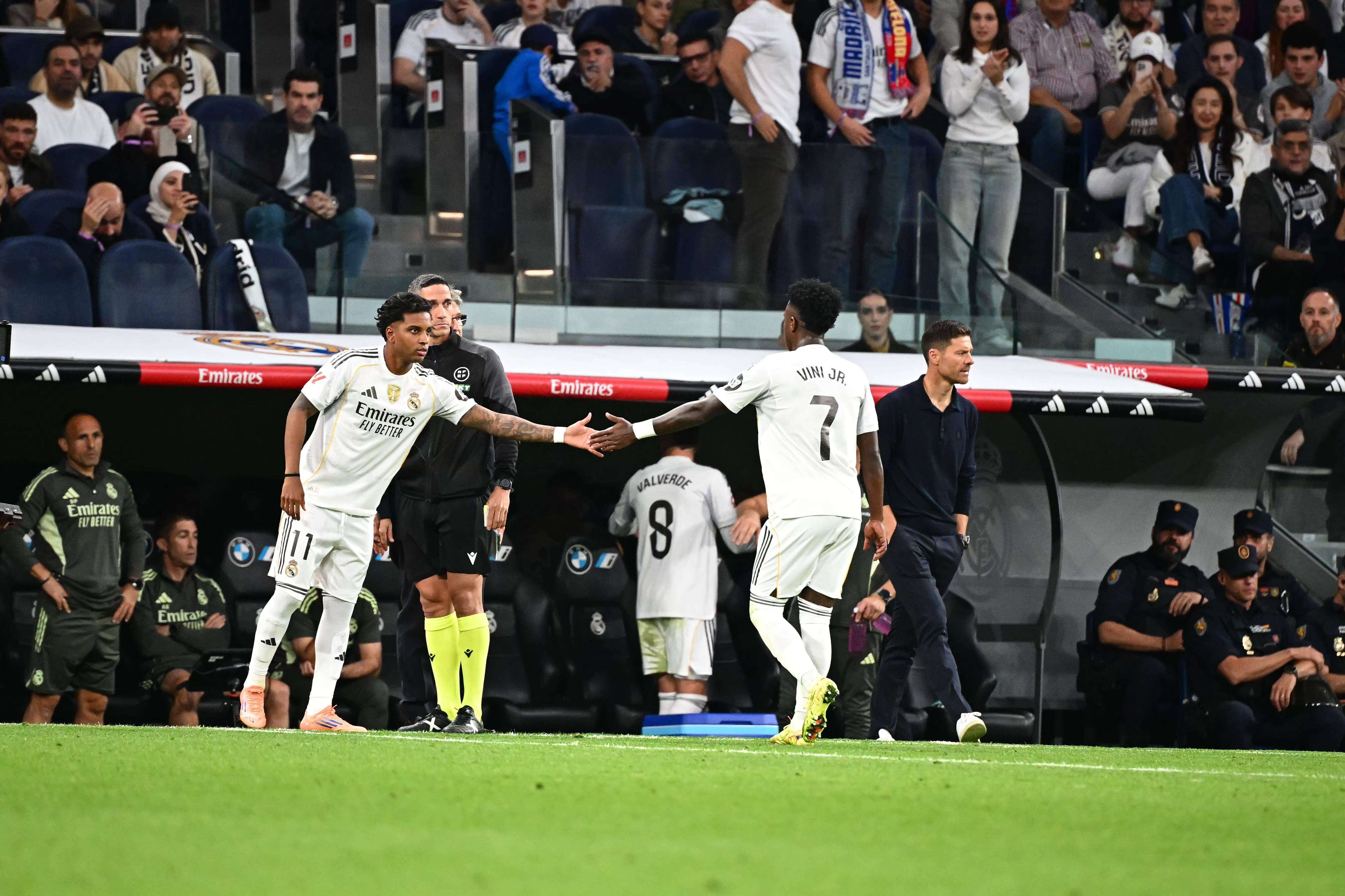  Rodrygo entrando por Vinicius (Cordon Press)