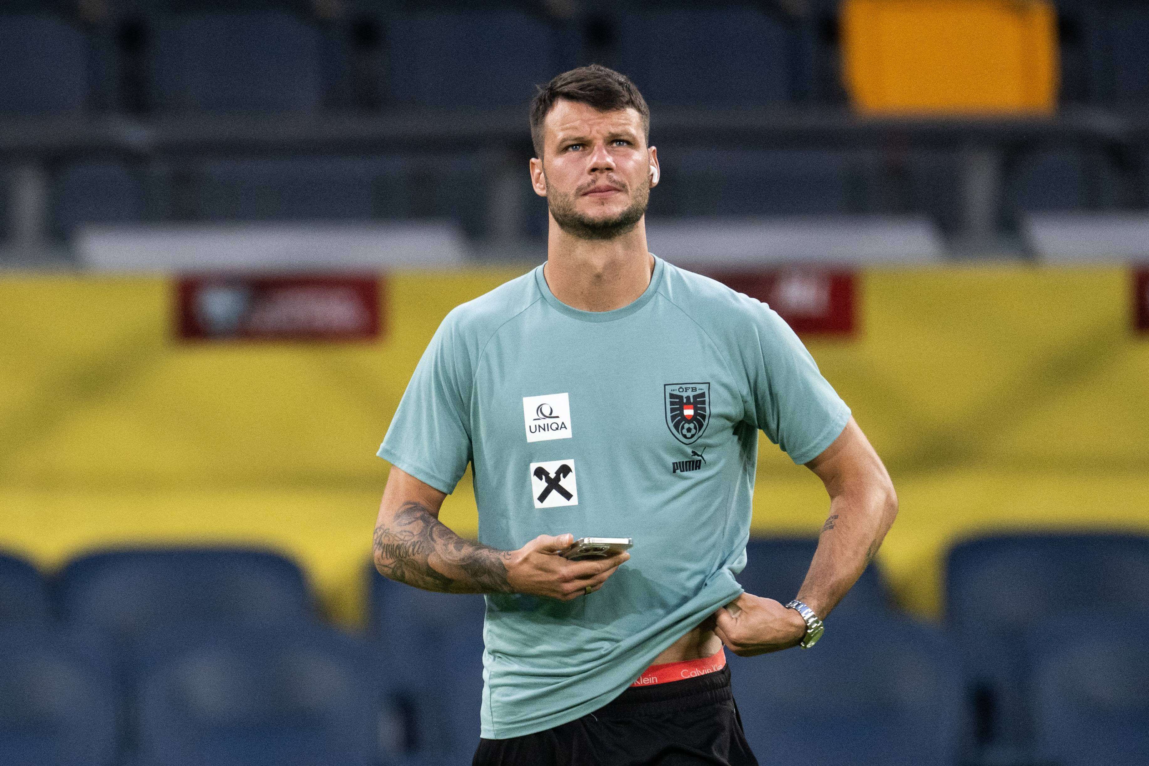 Daniel Bachmann, antes de un partido con Austria (FOTO: Cordón Press).