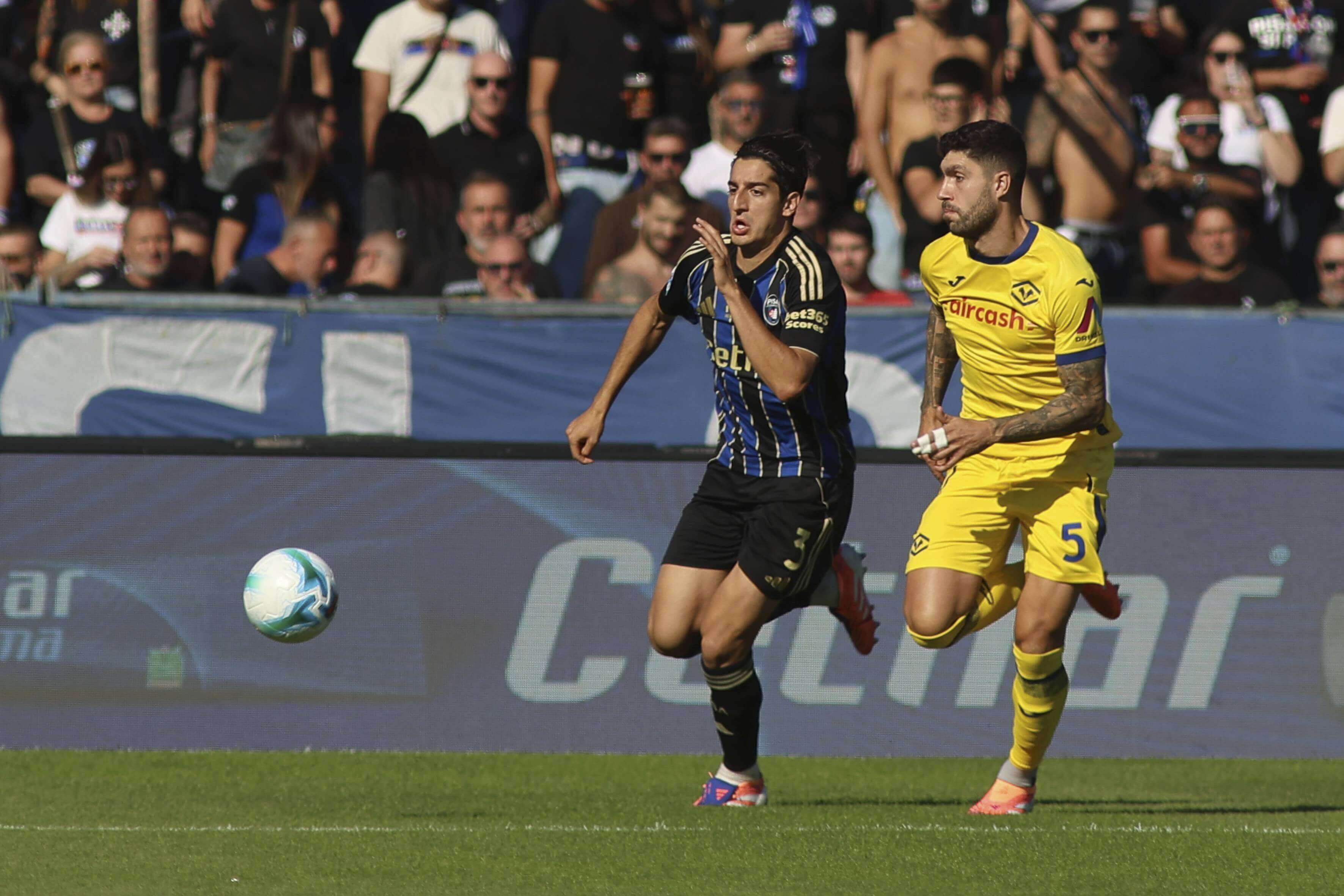 Unai Núñez, en un partido del Hellas Verona (FOTO: Cordón Press).