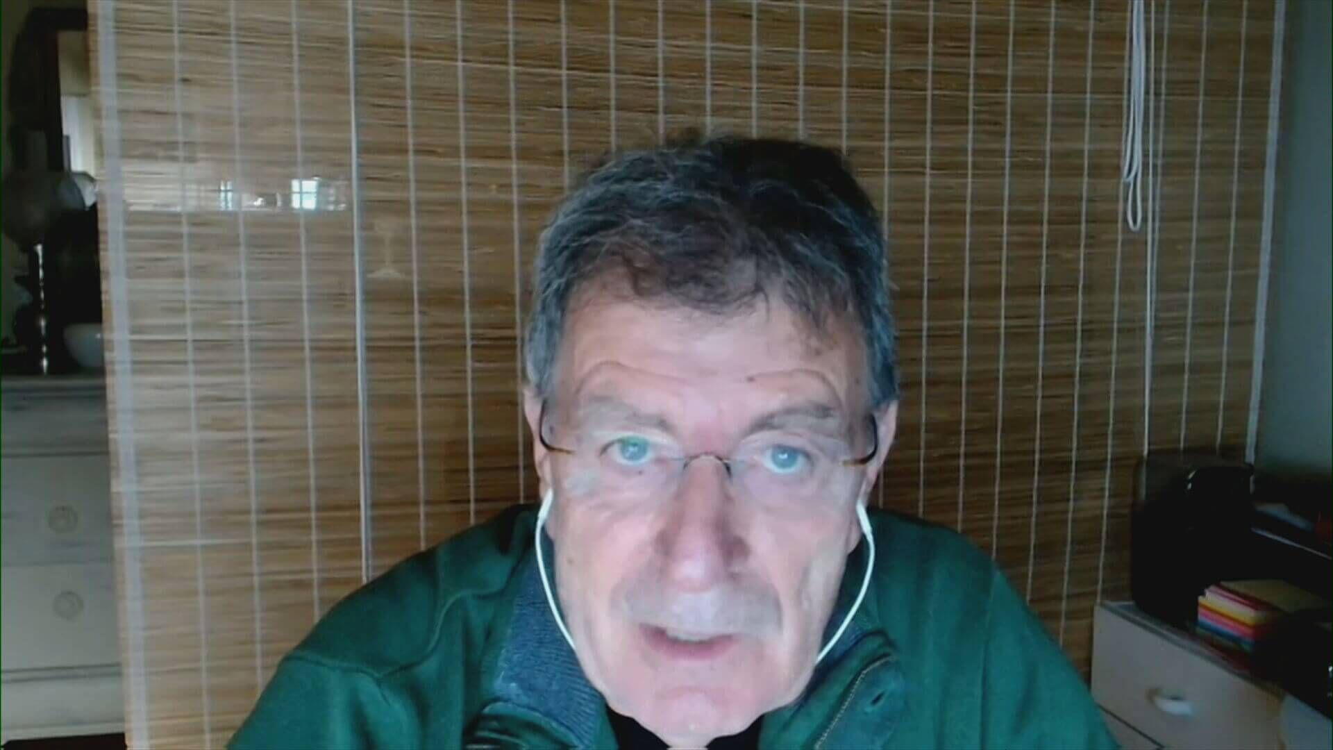 Ángel, peñista del Barcelona, durante su entrevista en ElDesmarque