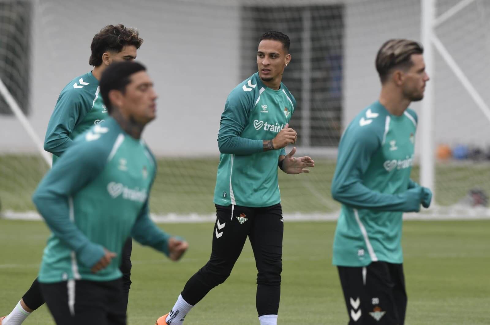 Antony, en el entrenamiento de este lunes.