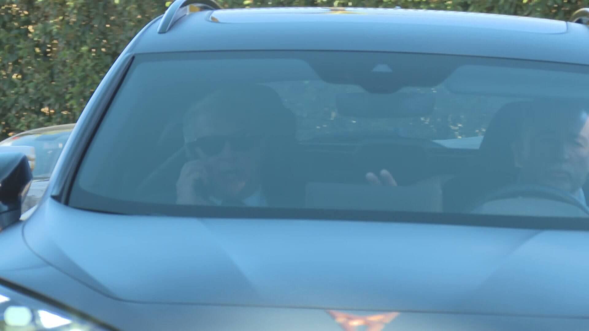 Joan Laporta, saliendo de la Ciudad Deportiva