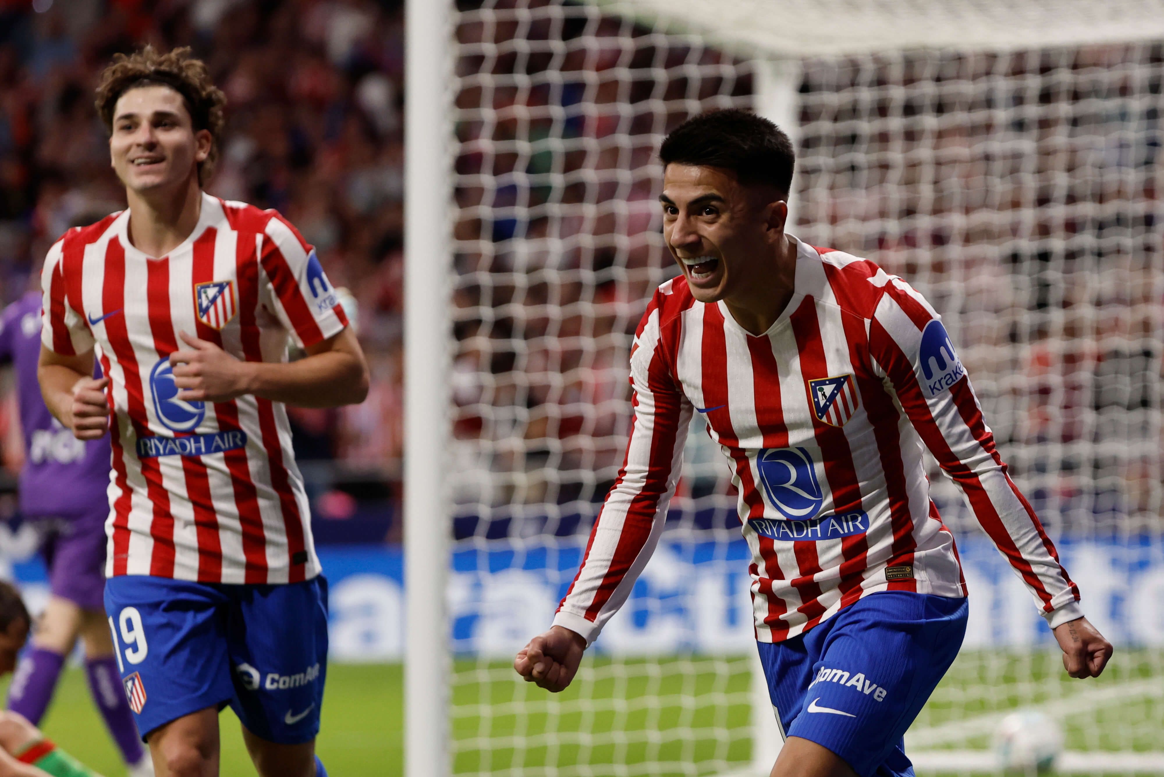  El gol de Thiago Almada ante el Osasuna. (EFE)