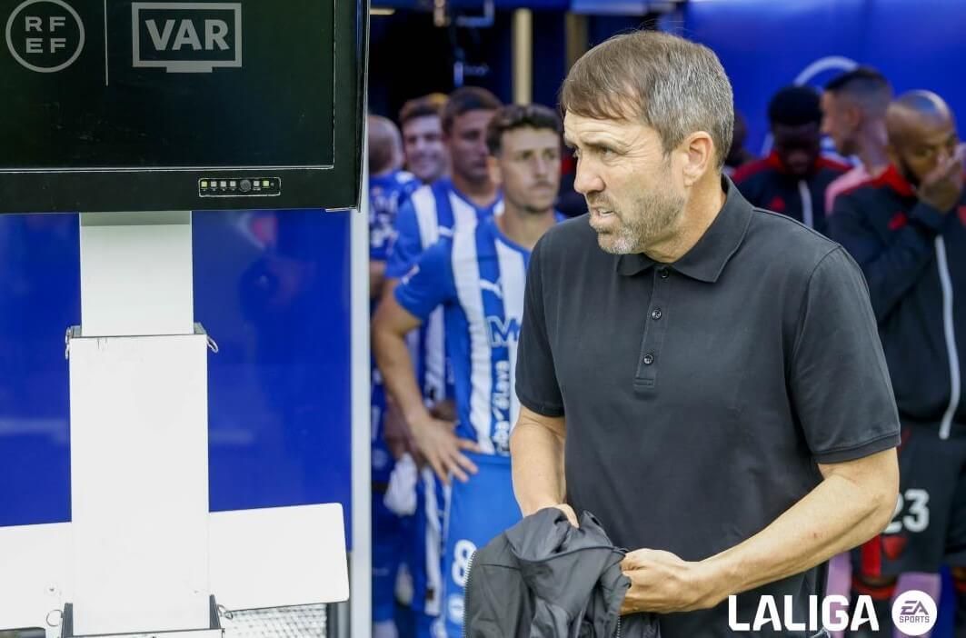  Coudet, en un partido del Deportivo Alavés (FOTO: LALIGA).