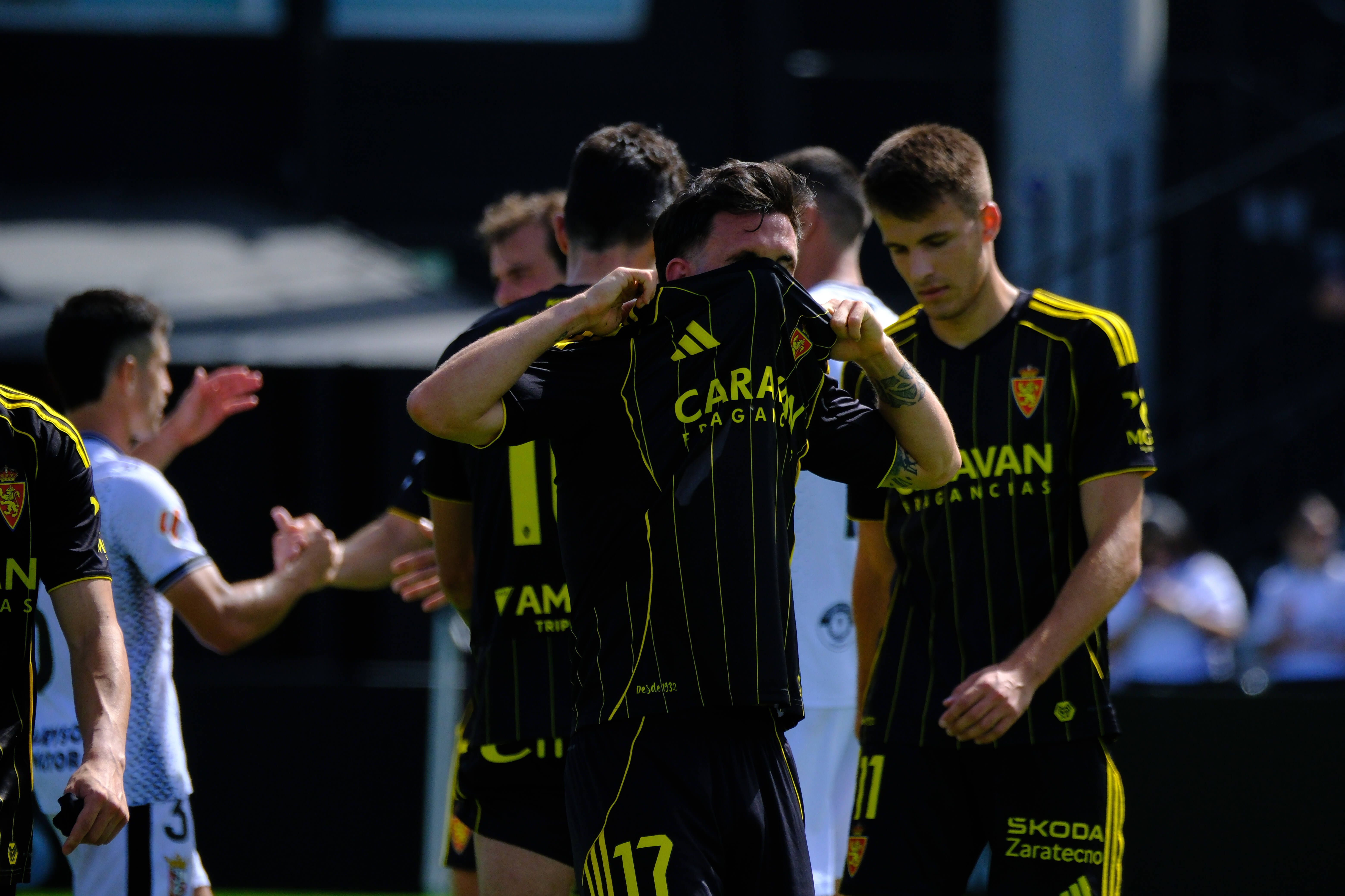 El Real Zaragoza lamenta la derrota frente al Ceuta.