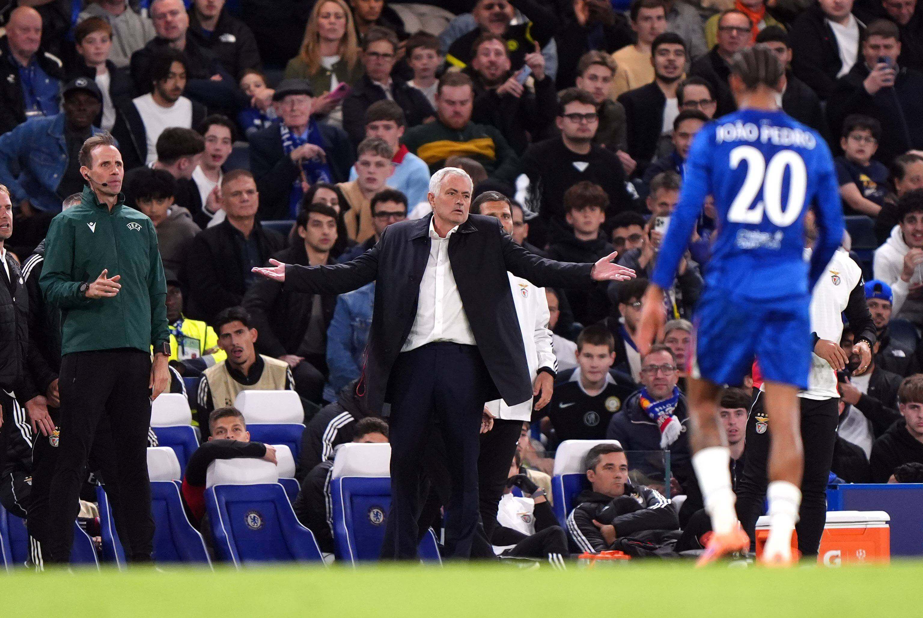  José Mourinho en el Chelsea - Benfica.