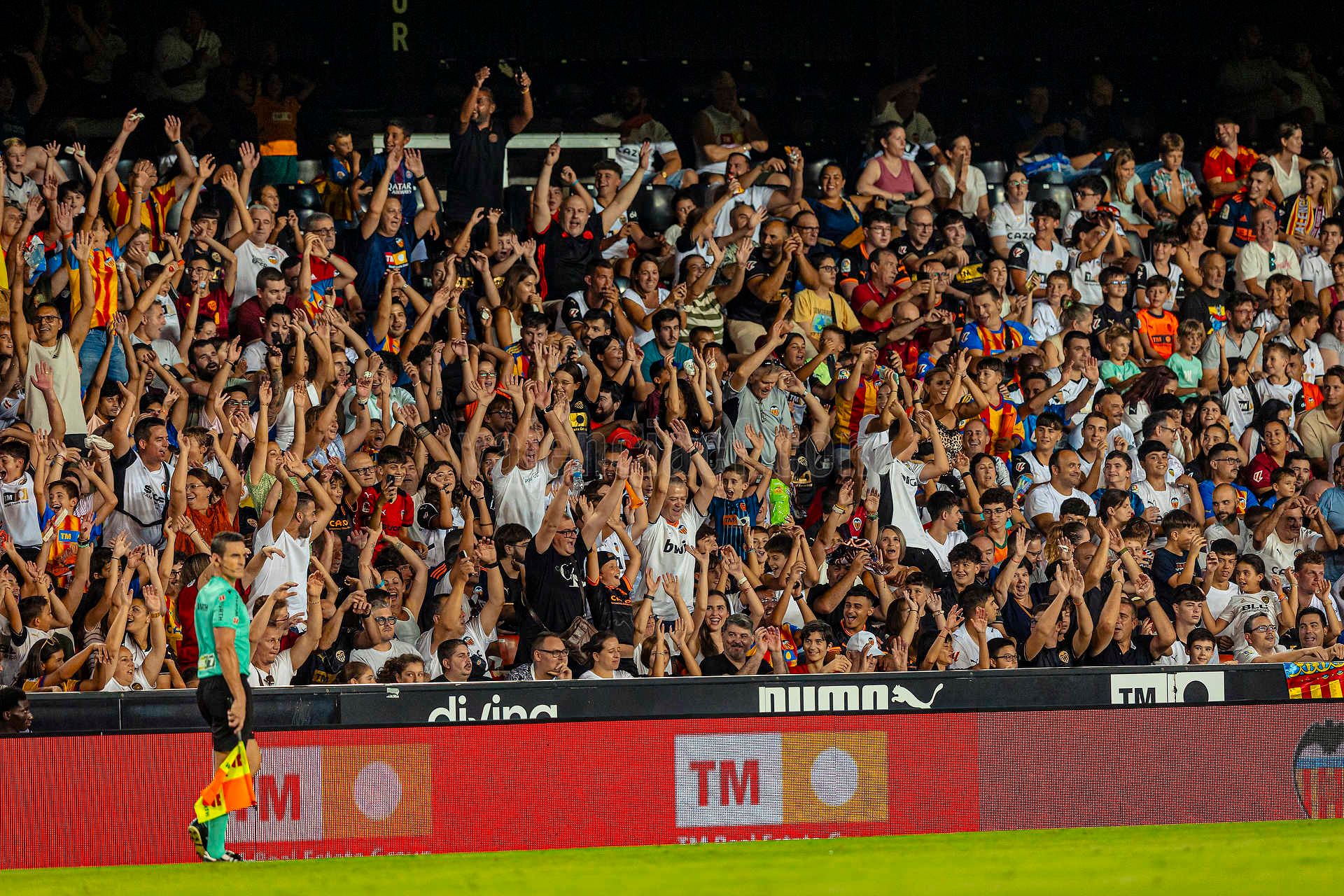  La afición del Valencia CF, principal destinataria del mensjae de Ron Gourlay