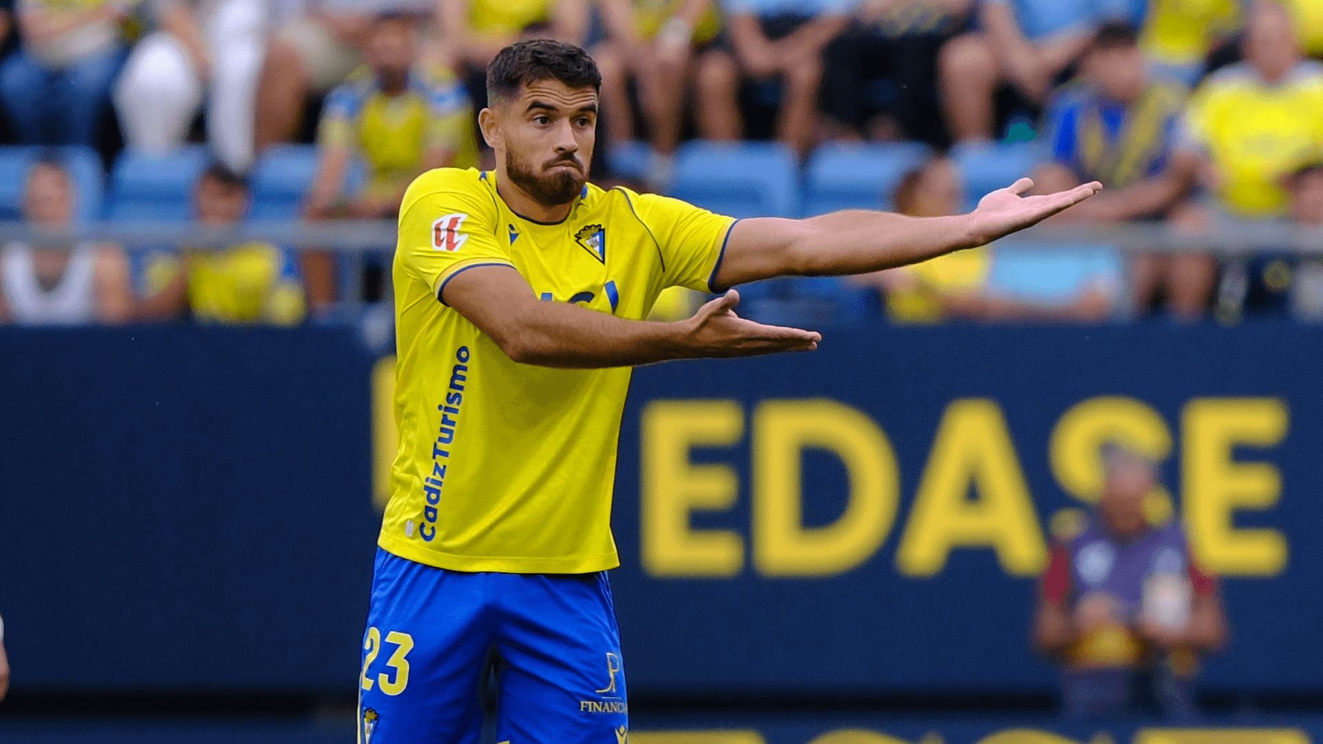  Álvaro García Pascual, en un partido con el Cádiz.