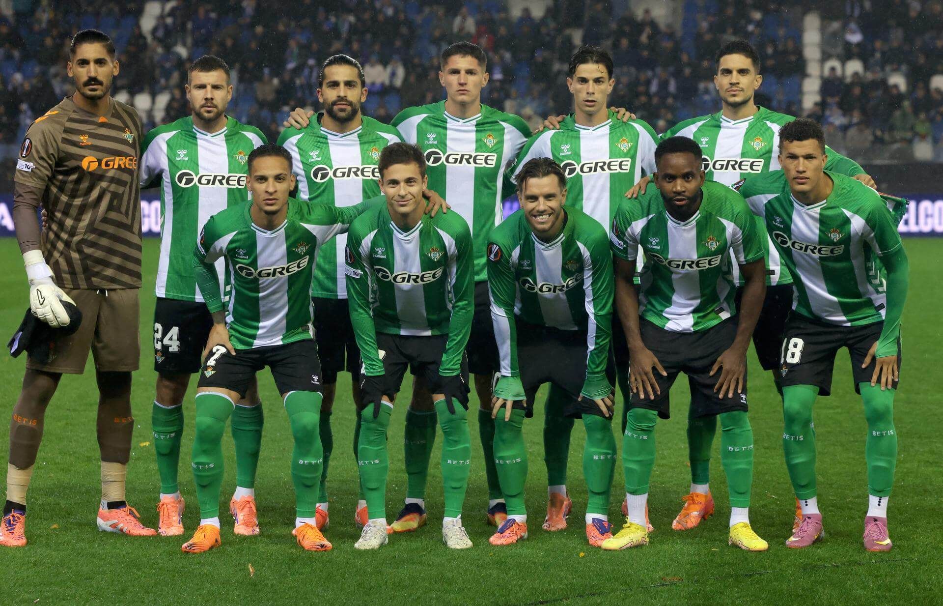  El once del Betis ante el Genk.