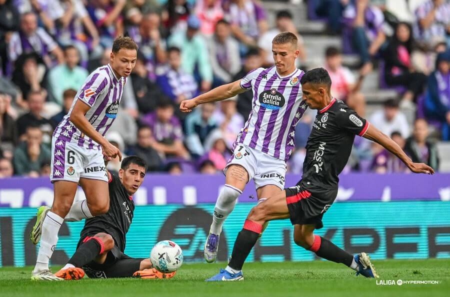 Biuk y Lachuer, ante la Cultural.