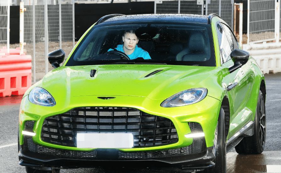  Haaland, a bordo del coche