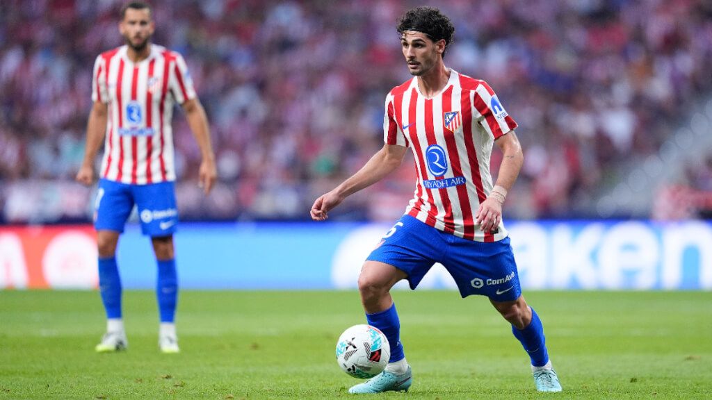 Johnny Cardoso en un partido del Atlético de Madrid (Cordon Press)