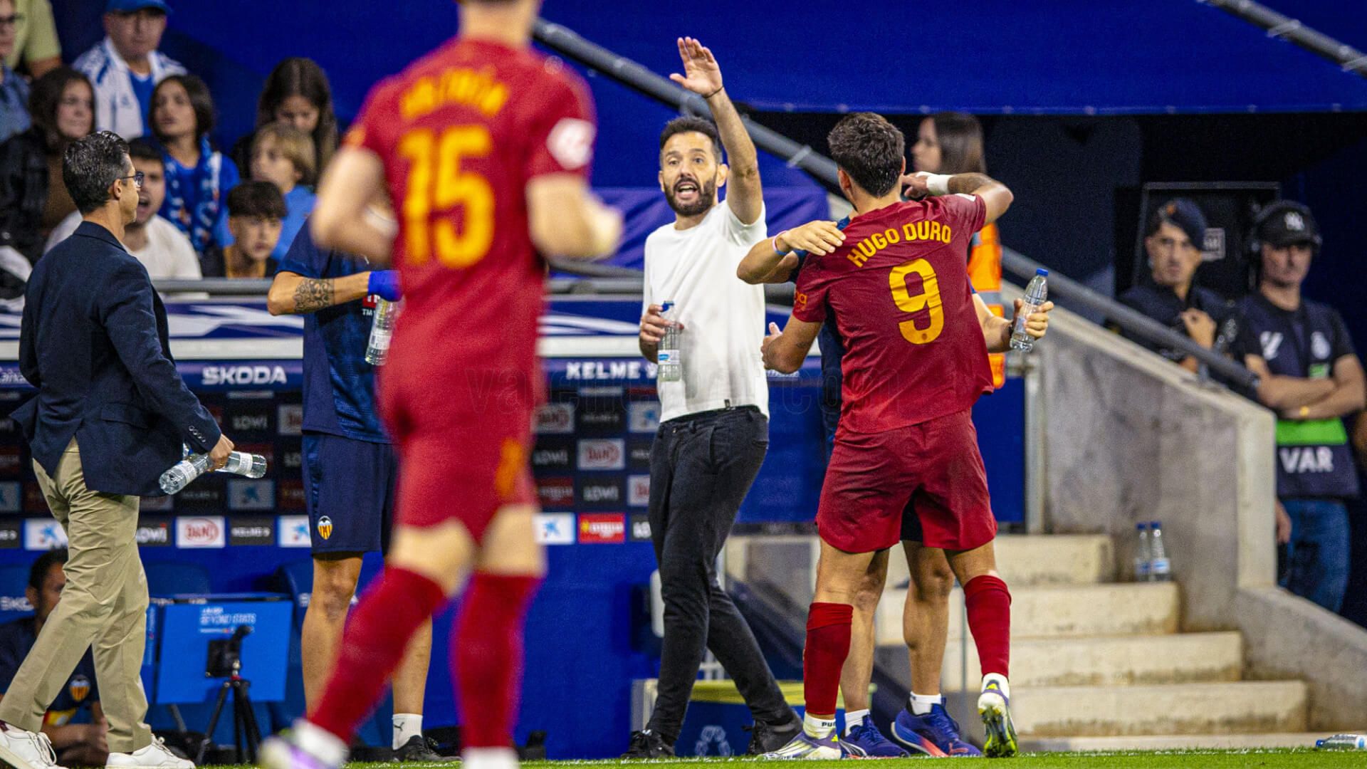  Carlos Corberán ante el Espanyol