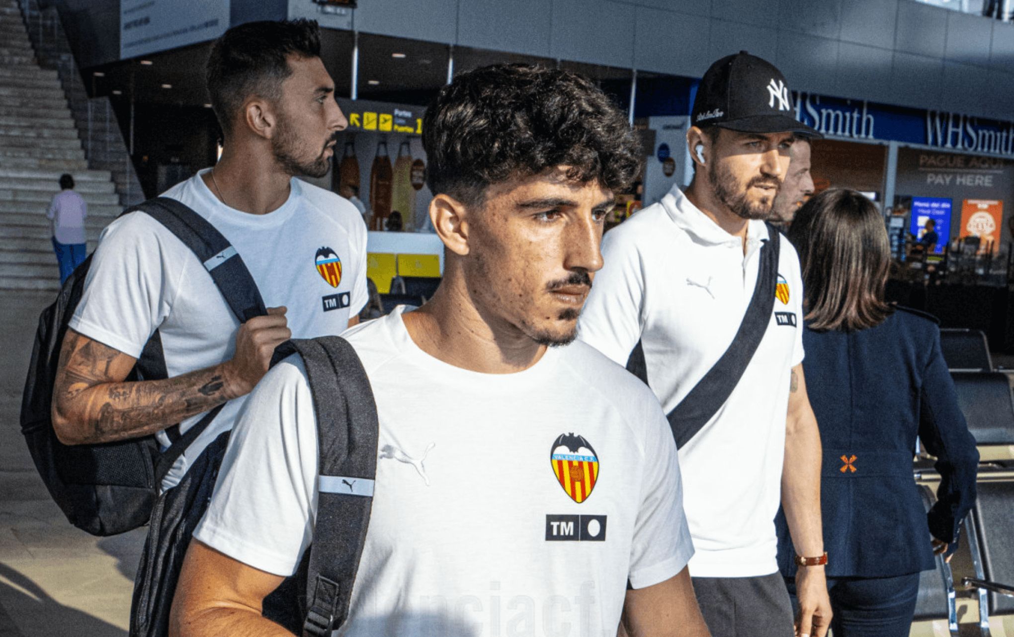 Convocatoria del Valencia CF y vuelo en avión
