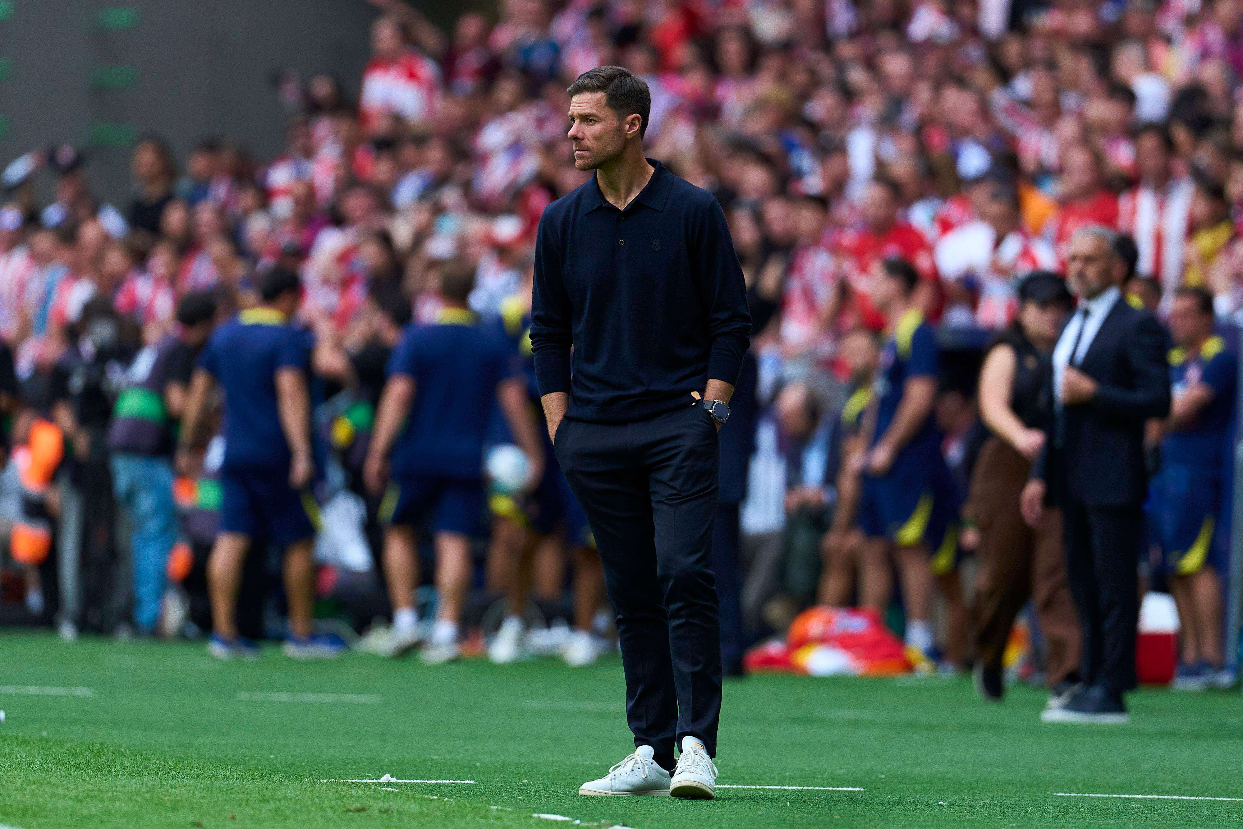 Xabi Alonso, durante el derbi Atlético-Real Madrid.