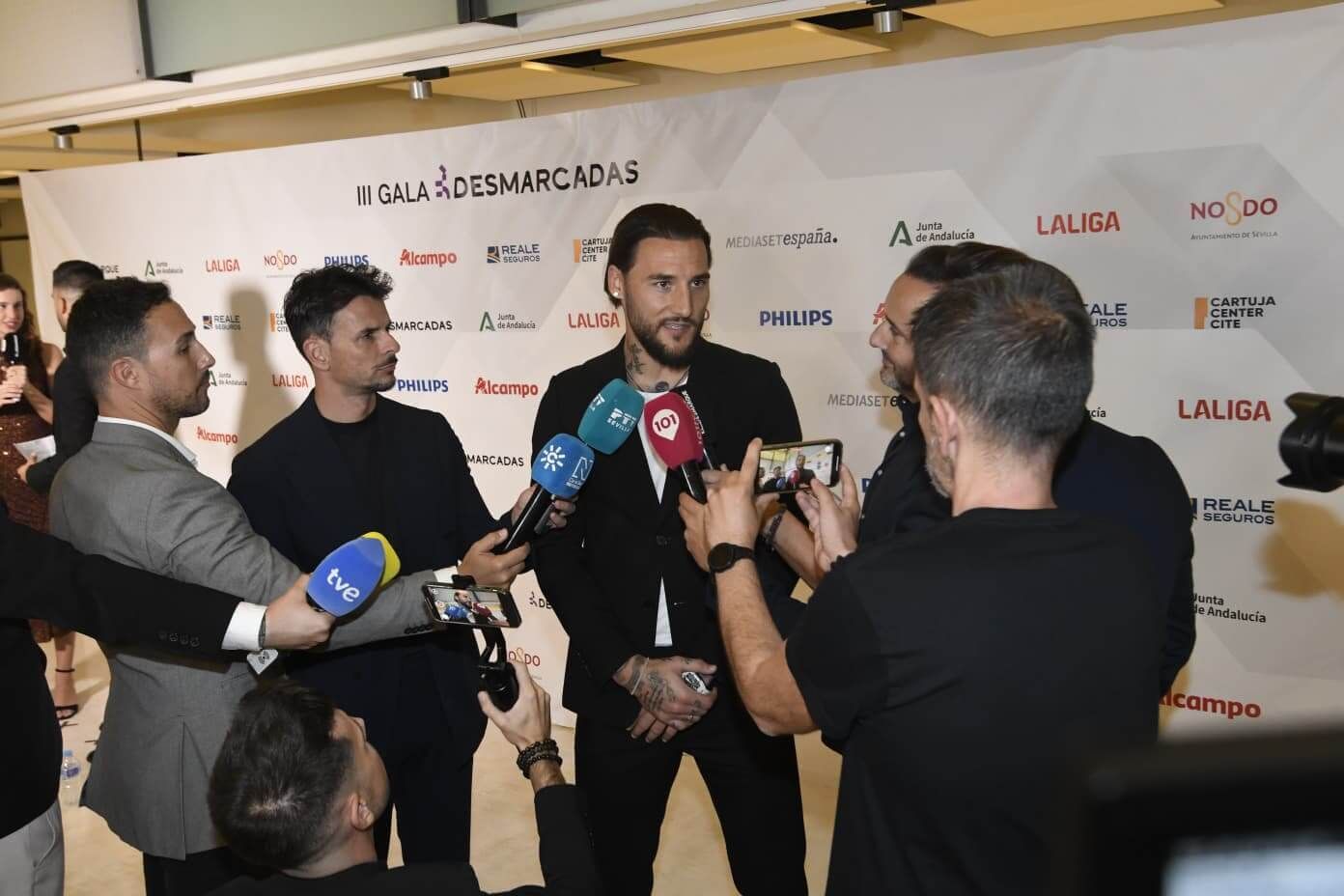  Nemanja Gudelj, en la gala Desmarcadas 2025.