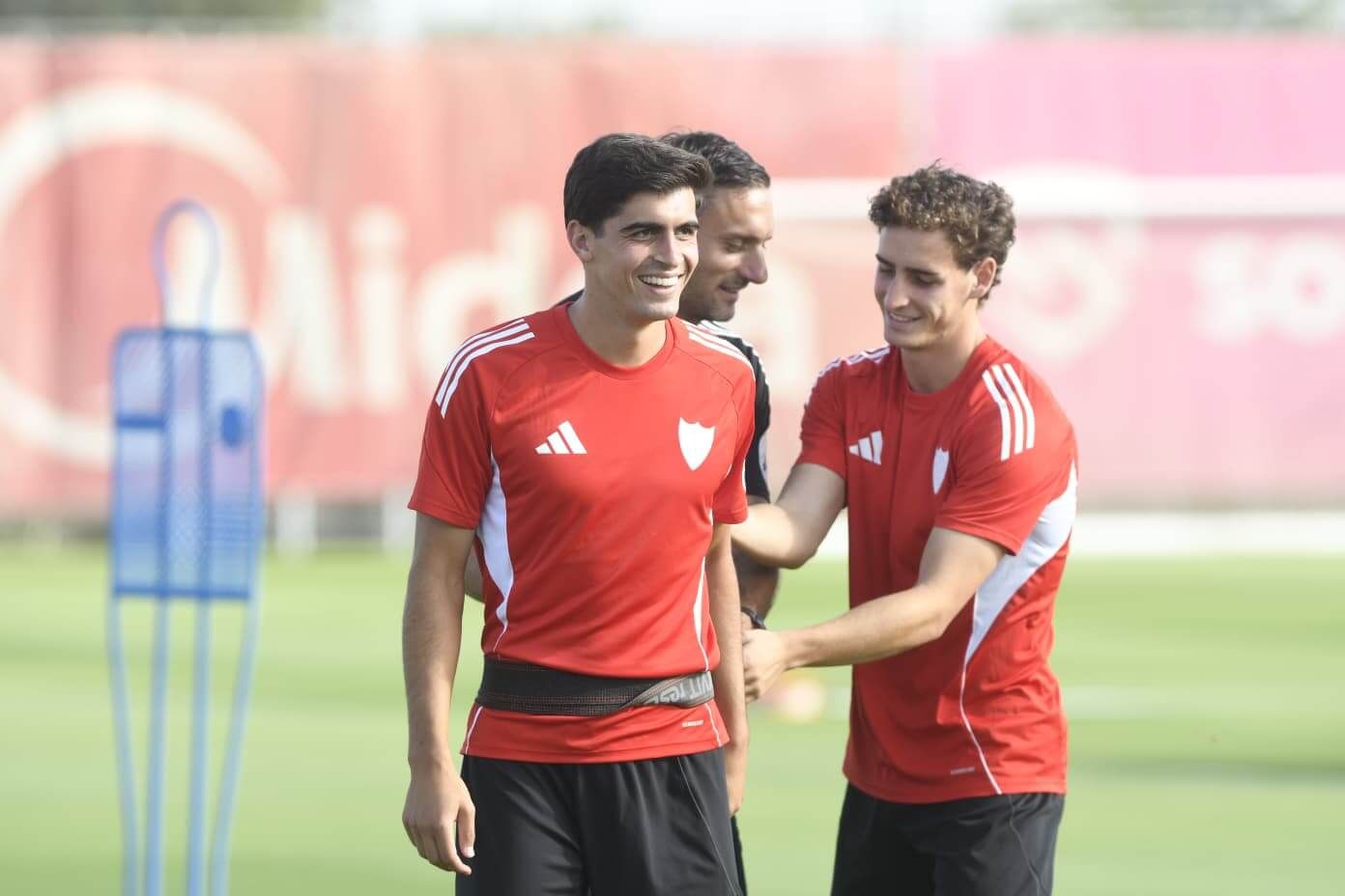 Juanlu, entrenando con el Sevilla.