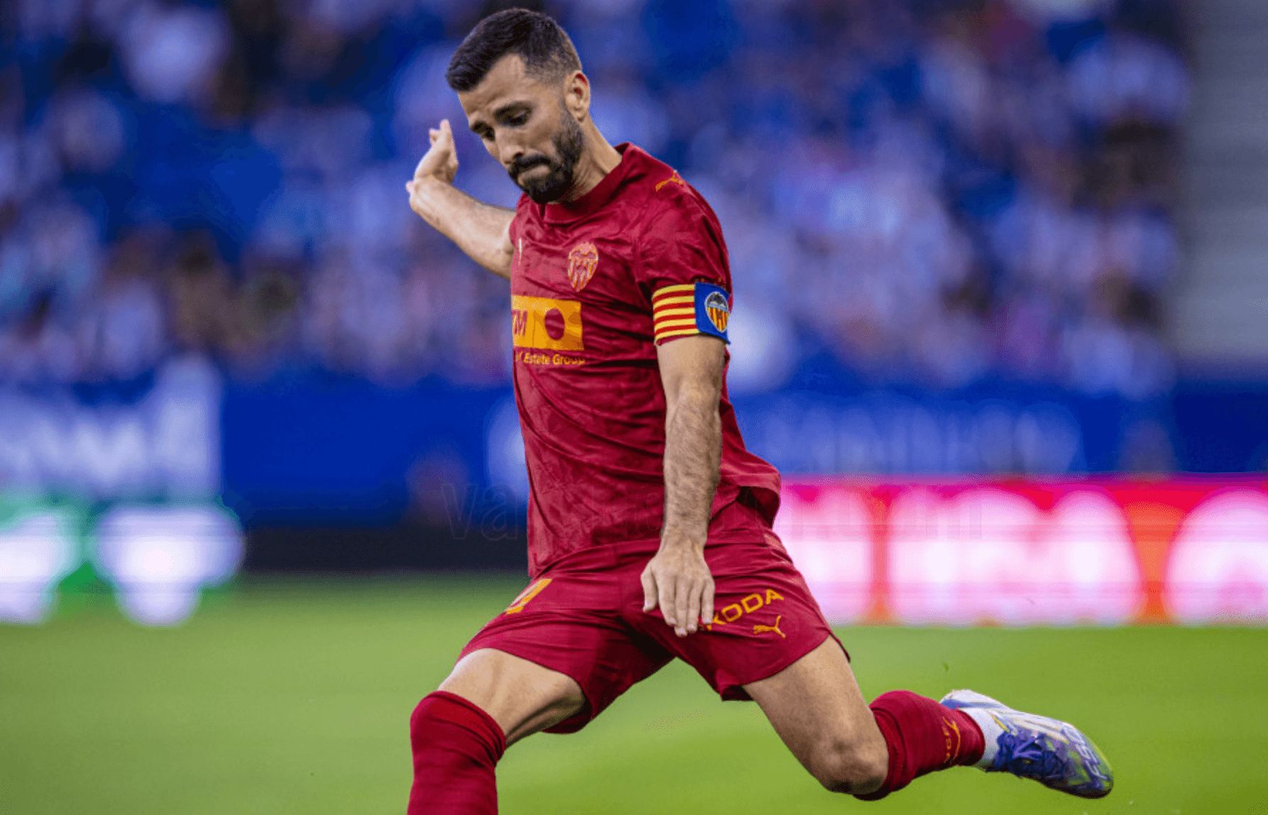  Gayà, uno de los capitanes del Valencia CF