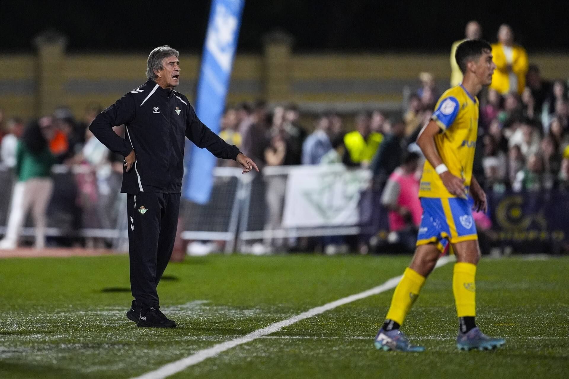  Manuel Pellegrini, en el partido de Palma del Río.