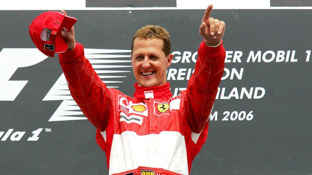 Michael Schumacher celebrando un GP en 2006 (Cordon Press)