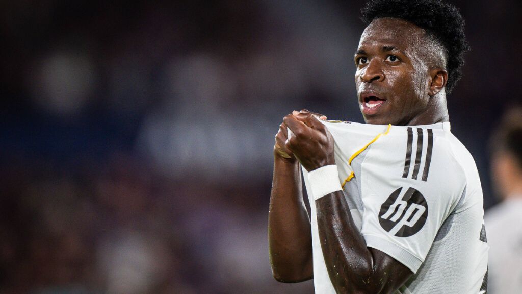 Vinicius celebra un gol con el Real Madrid