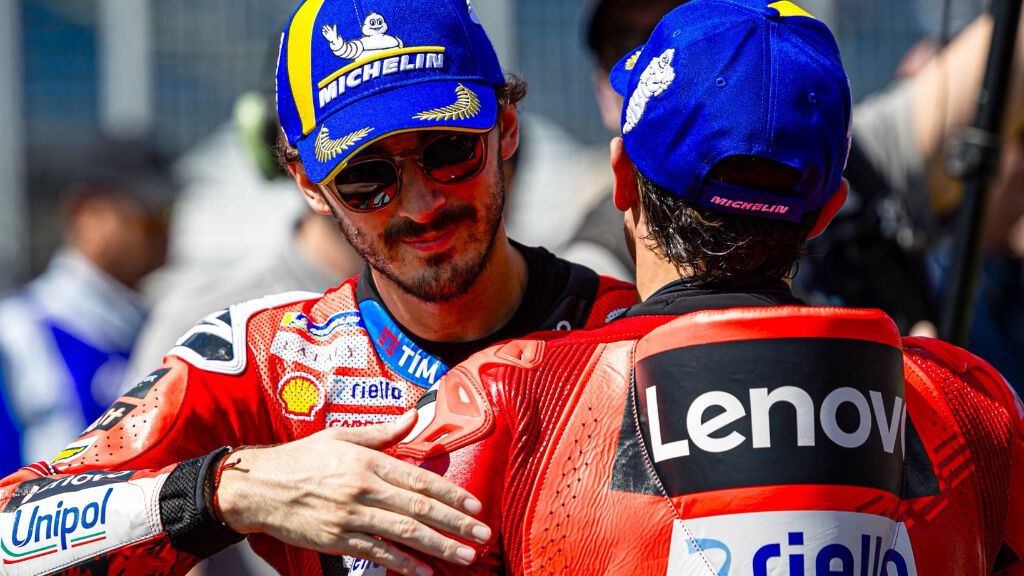  Pecco Bagnaia y Marc Márquez, en Motegi.